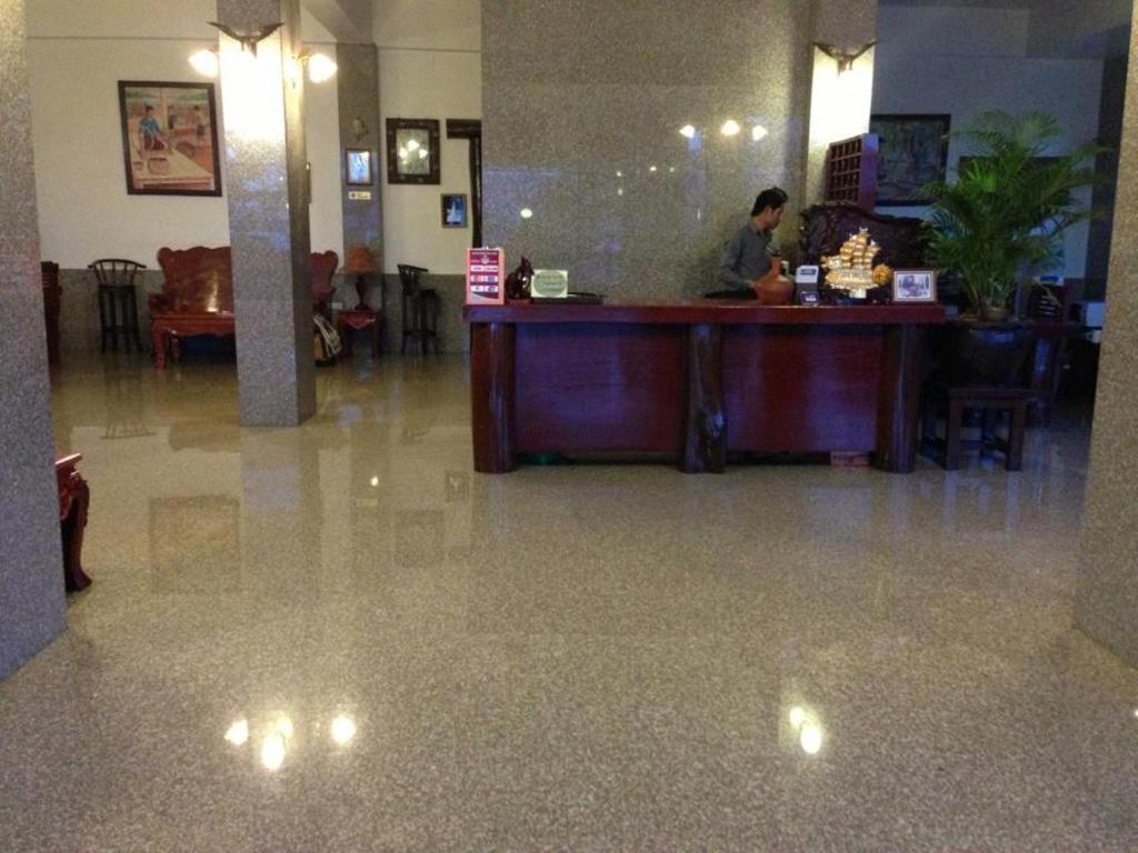 Pakse Mekong Hotel Exterior foto